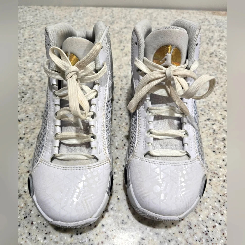 Size 4.5 Youth - Air Jordan 38 FIBA